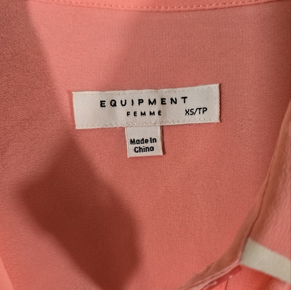 NWT Equipment Huntley with Exterior Seaming Silk Blouse Shirt - Picture 6 of 10